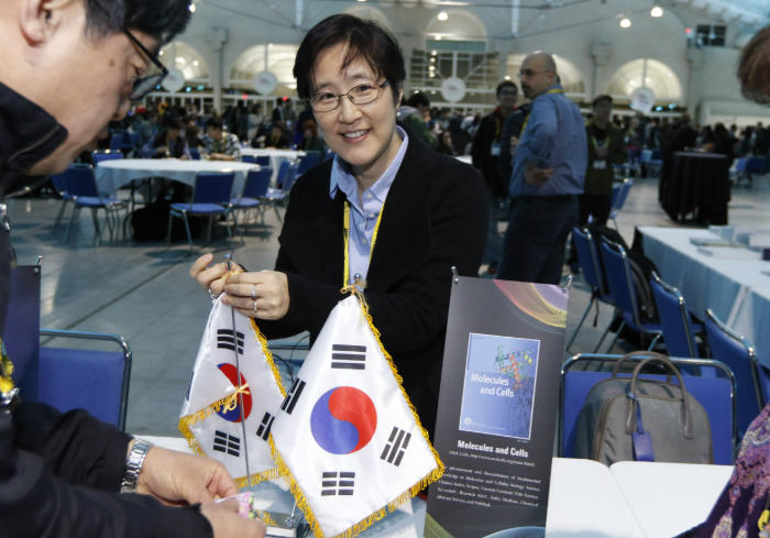 Exhibit at Cell Bio  Where Science Meets Opportunity